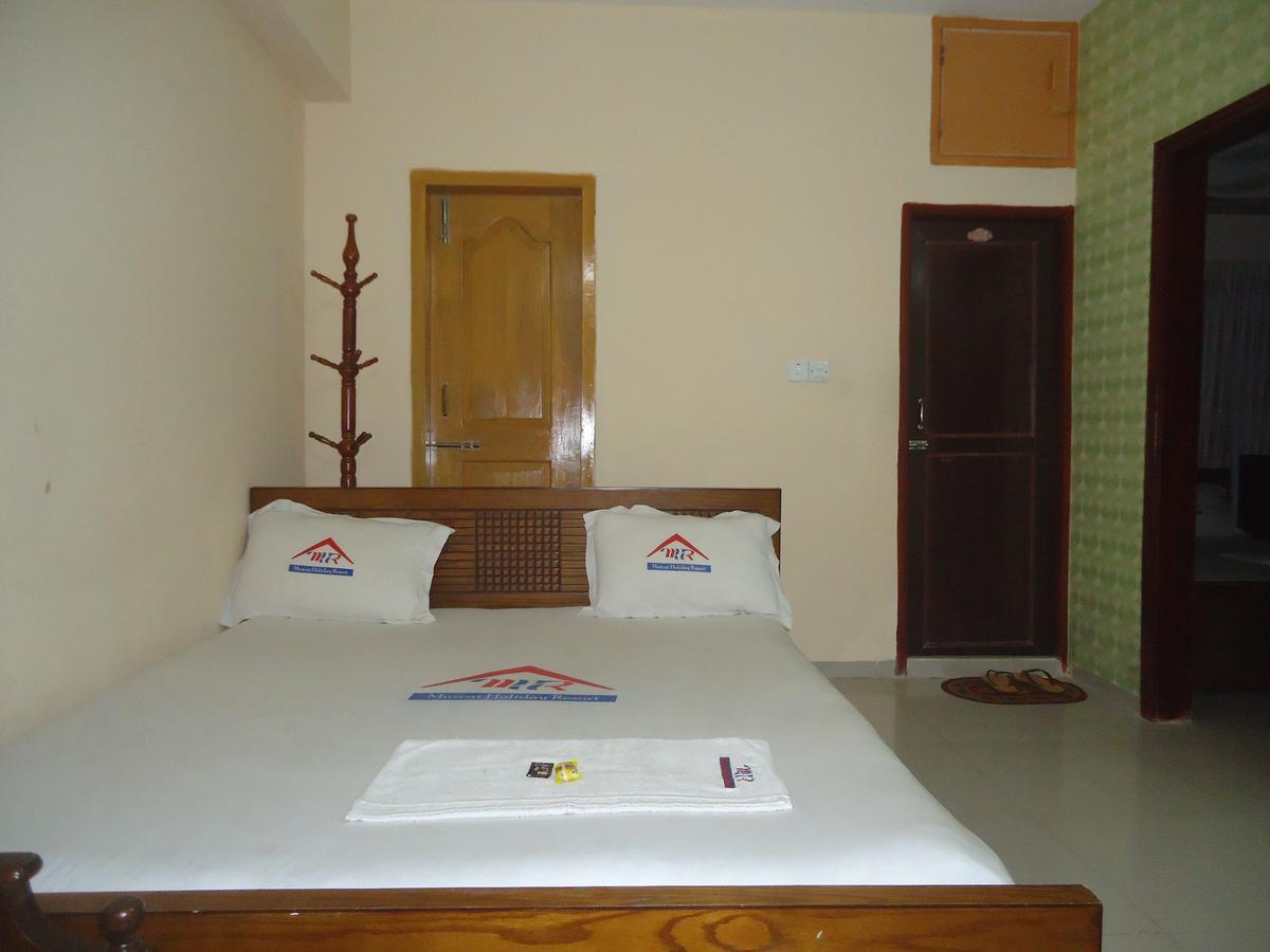 Muscat Holiday Resort Cox's Bazar Exteriör bild