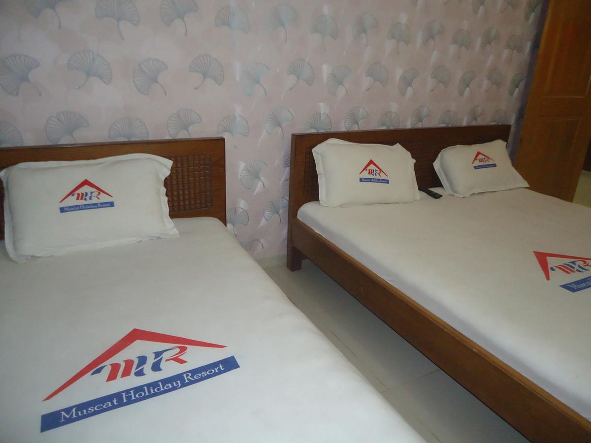 Muscat Holiday Resort Cox's Bazar Exteriör bild